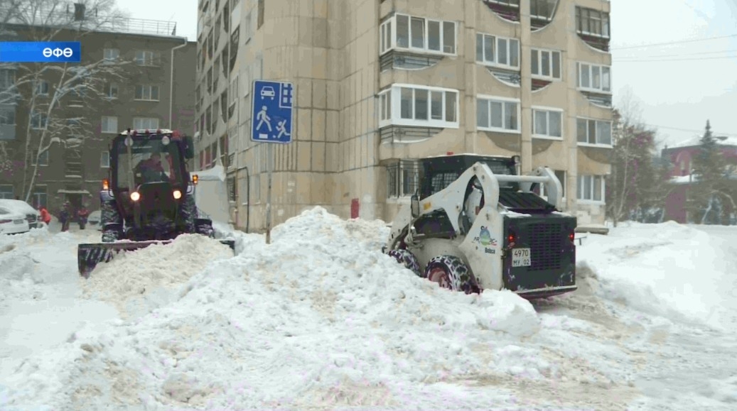 Яңы йылдың 6 көнөндә Өфөлә 90 сантиметрҙан ашыу ҡалынлыҡта ҡар яуған