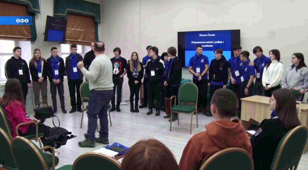 Луганск халыҡ республикаһынан бер төркөм үҫмерҙәр каникулын Башҡортостанда уҙғара