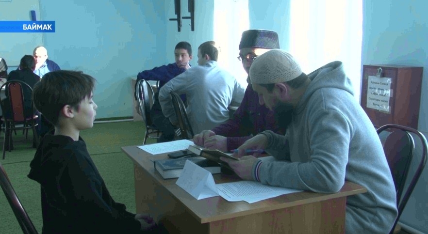 Баймаҡ ҡалаһын «Нәсихәт» мәсете Урал аръяғы райондары балаларын «Иман нуры» конкурсына йыйҙы