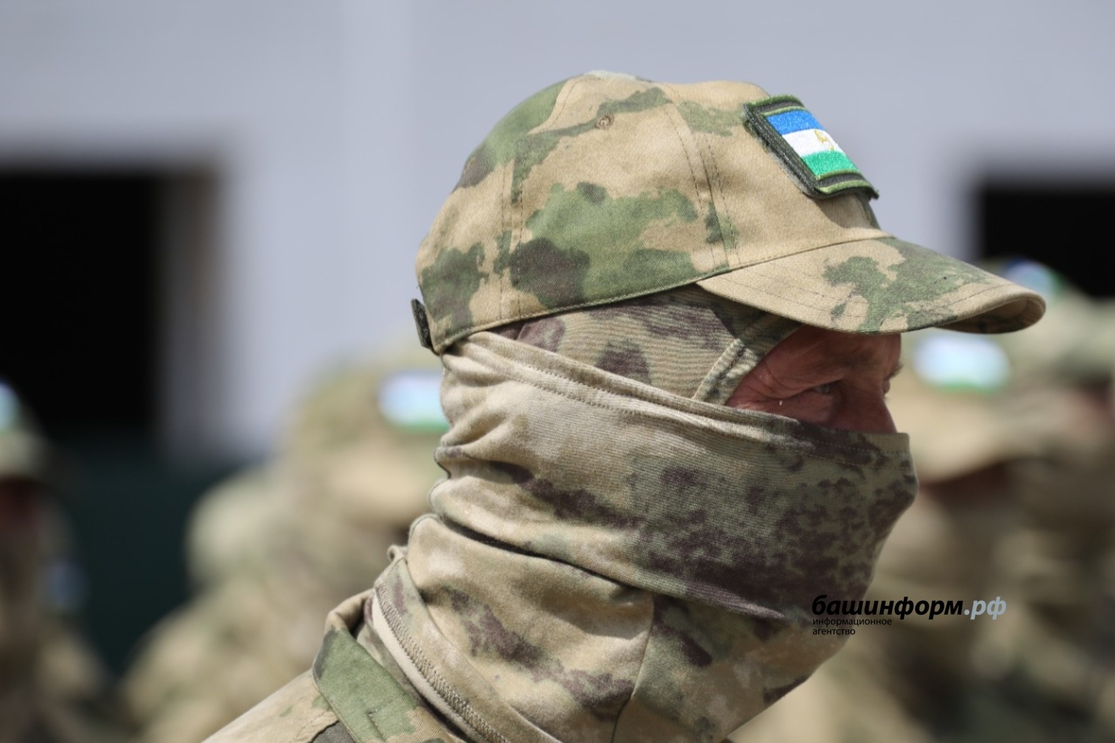 Радий Хәбиров яугирҙәр һәм уларҙың ғаиләләренә ярҙам күрһәтеүҙе туҡтатмаҫҡа саҡырҙы