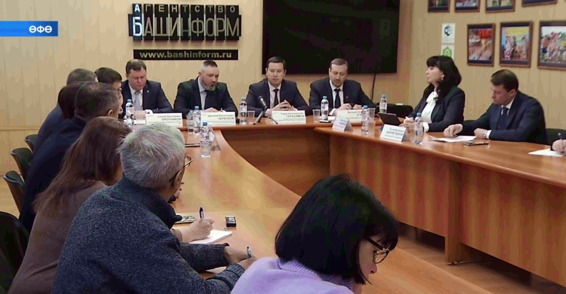 Һалҡын көндәрҙә биләмәләрҙә ут һүнеү осраҡтарына бәйле хәл буйынса брифинг ойошторолдо