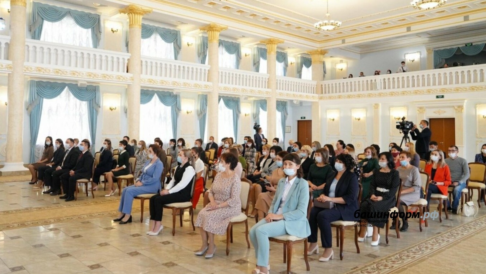 Башҡортостанда йәш ауыл уҡытыусыларына күберәк грант бирелә