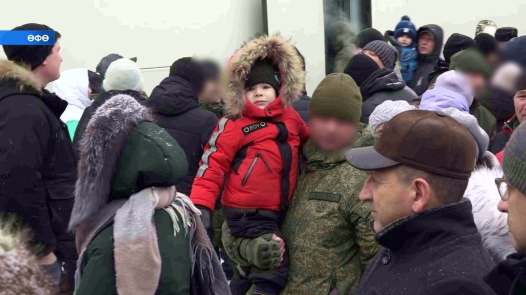 Башҡортостандан бер төркөм яугирҙар ял иткәндән һуң бөгөн йәнә махсус хәрби операцияға юлланды