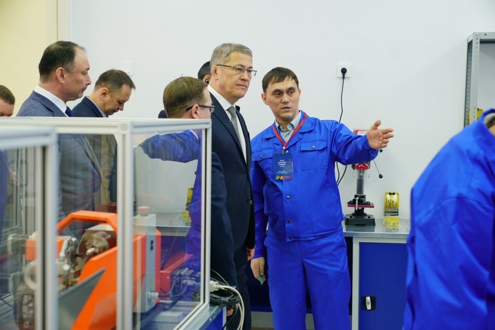 Бөгөн Республика  Башлығы  Радий  Хәбиров  Өфө  машиналар төҙөү колледжында  булды