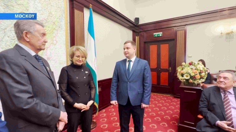 Абрар Ярлыҡапов «Салауат Юлаев» ордены менән бүләкләнде