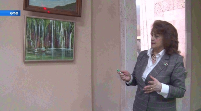 Республика профсоюздар йортонда Валентина Сухихтың күргәҙмәһе асылды
