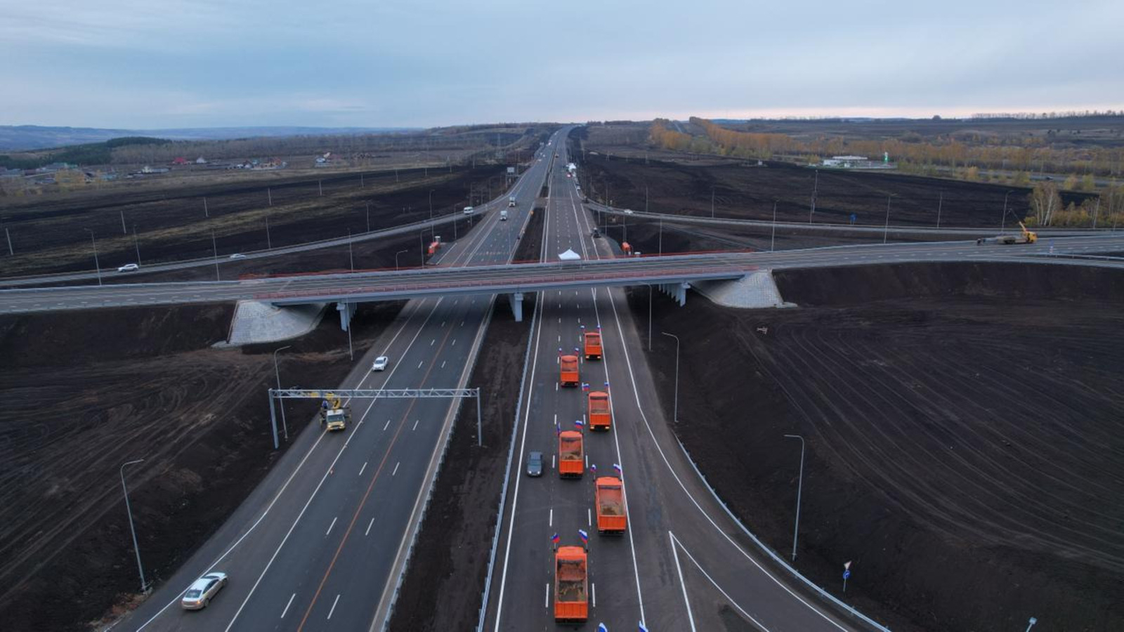 Былтыр транспорт комплексы һәм юл хужалығы үҫешенә 50 миллиард һумдан ашыу аҡса бүленгән