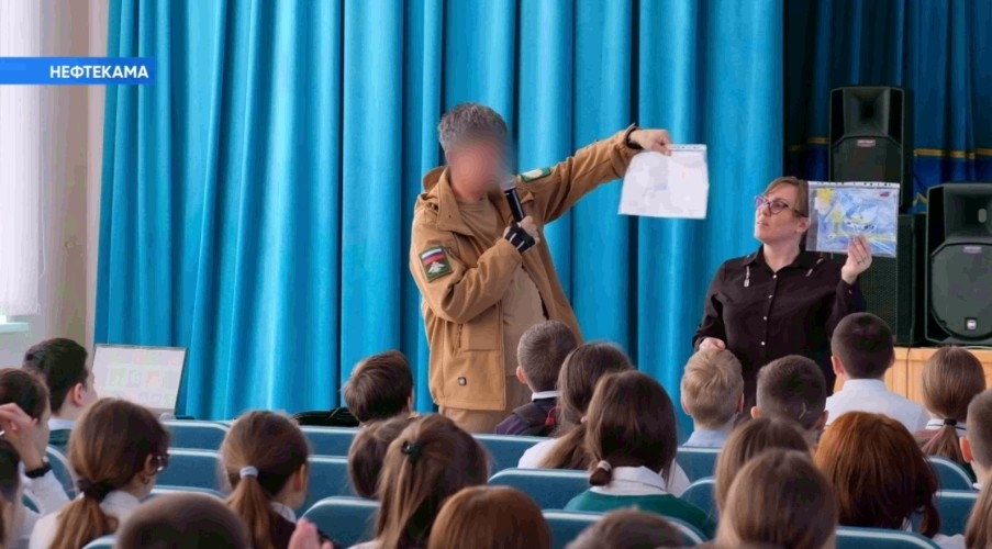 Башҡортостанға ҡыҫҡа ваҡытлы ялға ҡайтҡан хәрбиҙәр белем усаҡтарында Ҡаһарманлыҡ дәрестәре уҙғара