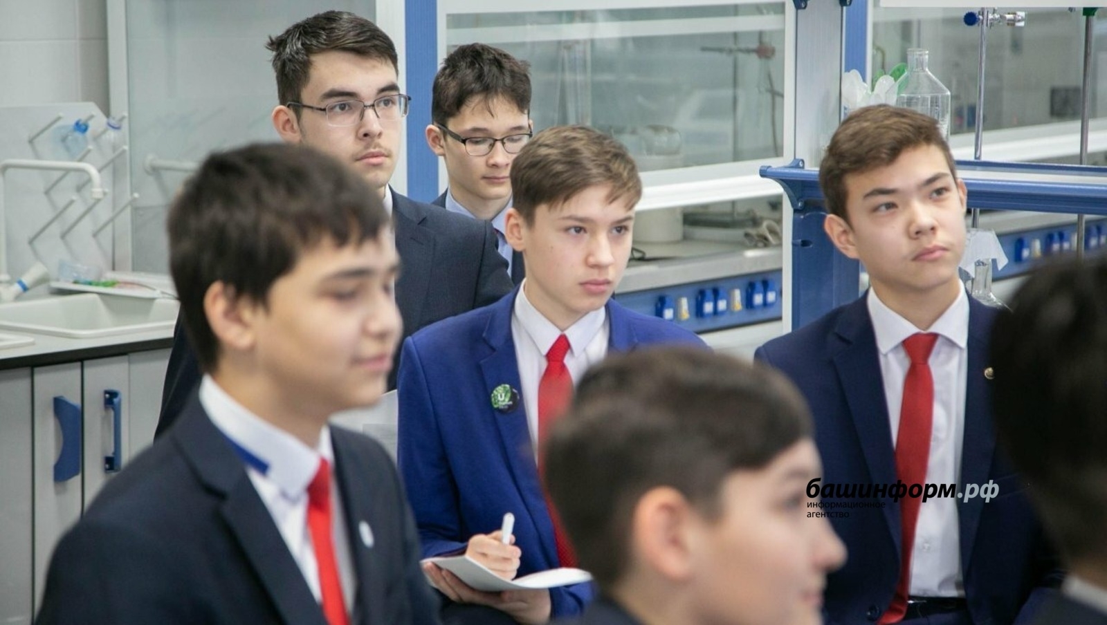 Башҡортостанда мәктәп уҡыусылары проекттары өсөн ҡаҙнанан аҡса ала