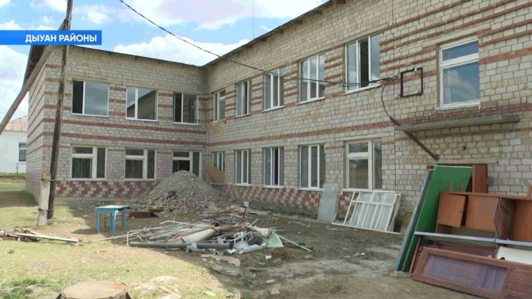Дыуан районының Рухтин ауылы уҡыусылары сентябрҙә яңыртылған мәктәпкә барасаҡ