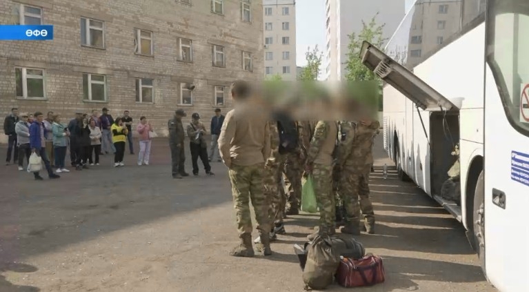 Ике аҙна ялдан һуң Доставаловсылар ҡабат махсус хәрби операция биләмәһенә юлланды