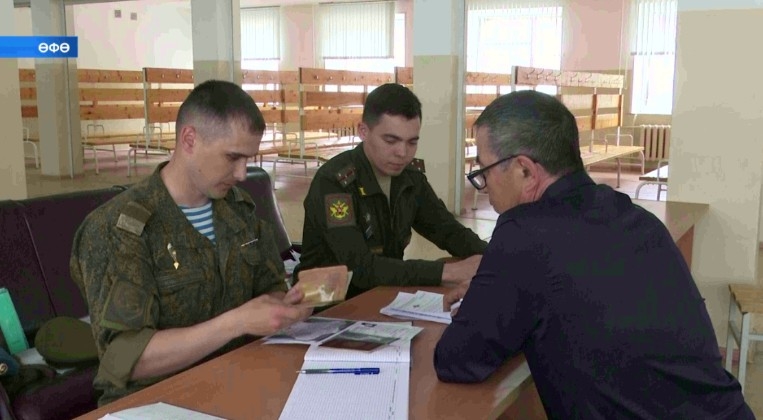 Быйыл Башҡортостанда ике мең самаһы кеше хәрби хеҙмәткә контракт төҙөгән