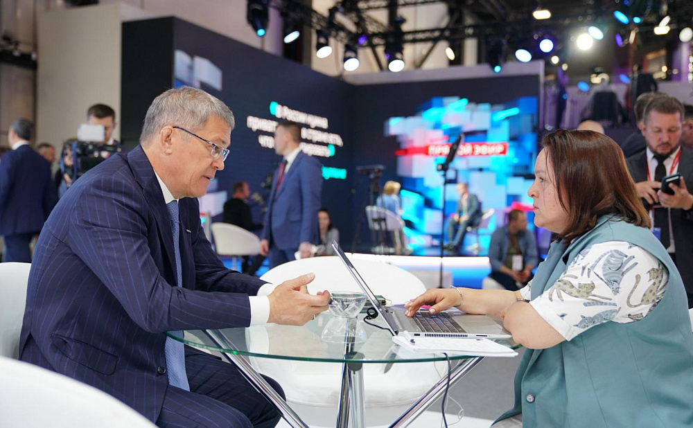 Радий Хәбиров инвестицияларҙы йәлеп итеү тәжрибәһе менән уртаҡлашты