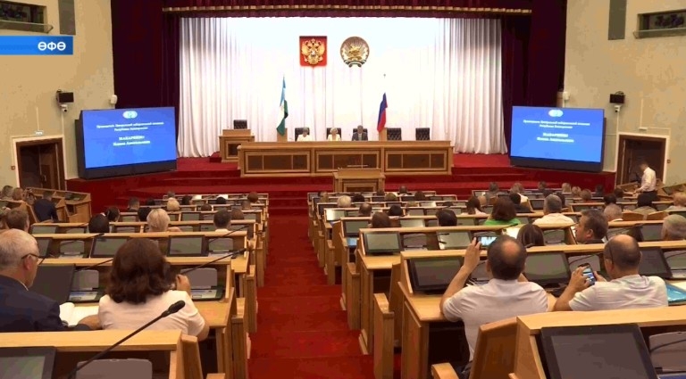 Берҙәм тауыш биреү көнөндә 69 территориаль һәм 3 мең 273 участка һайлау комиссиялары эшләйәсәк