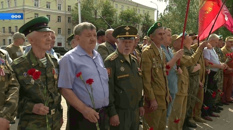 Бөгөн Хәрби хәрәкәттәр ветерандары көнө билдәләнә