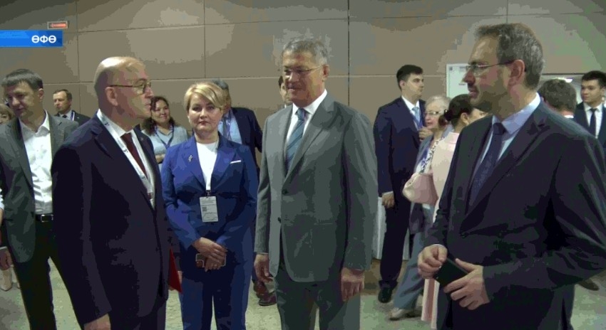 Өфөнөң «Торатау» Конгресс-холында Бөтә Рәсәй коррупцияға ҡаршы форумы үтә