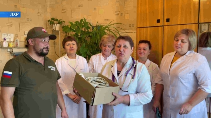 Бишбүләк районы ирекмәндәре Изварино медицина хеҙмәткәрҙәренә бүләк эшләне