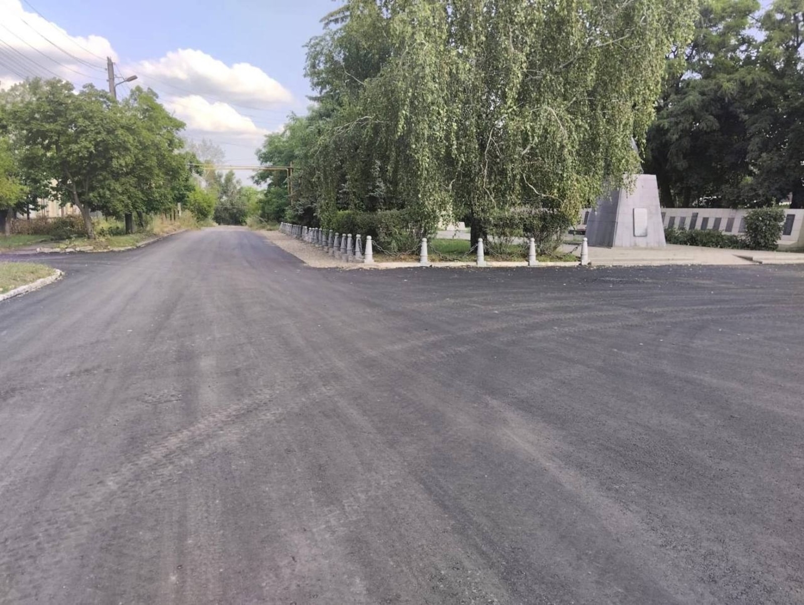 Башҡортостан юл төҙөүселәре Луганск халыҡ республикаһында 13 километр юлды ремонтланы