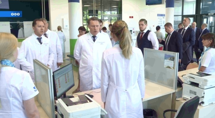 Рәсәйҙең һаулыҡ һаҡлау министры Михаил Мурашко 9-сы дауахананы барып күрҙе