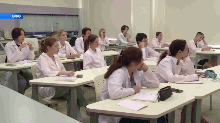Өфөлә үҫмерҙәр физика һәм химия буйынса белемен камиллаштыра