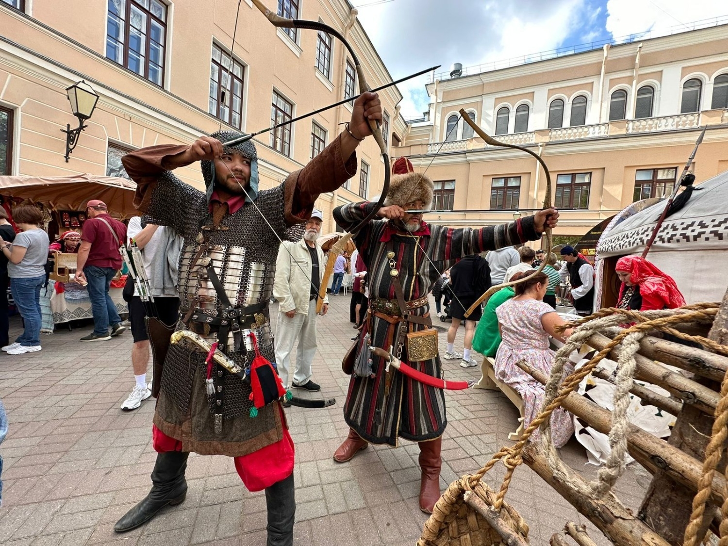 Республика Милли  музейы  төньяҡ  баш ҡалаға  бер нисә  күргәҙмә  алып барҙы