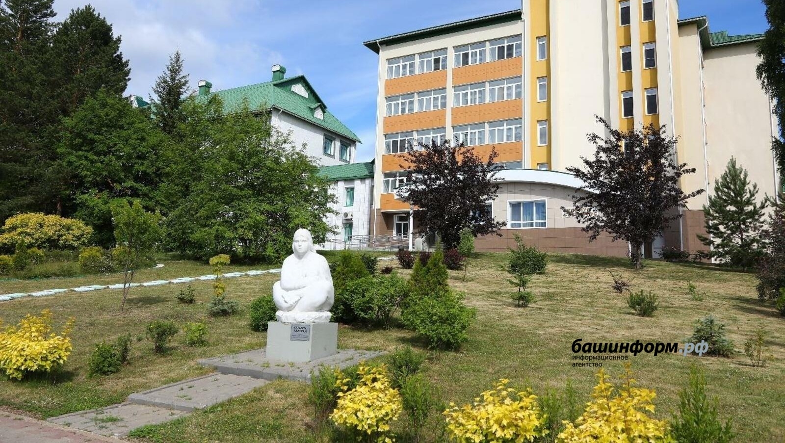 Махсус хәрби операцияла ҡатнашыусылар шифаханала һаулығын нығыта