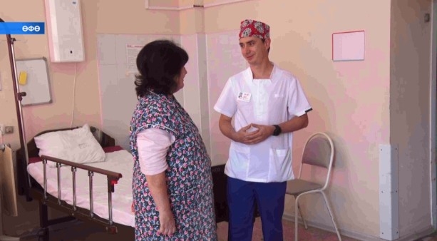 Өфөлә эндоваскуляр һәм асыҡ ысулдарҙы берләштергән уникаль операция яһала