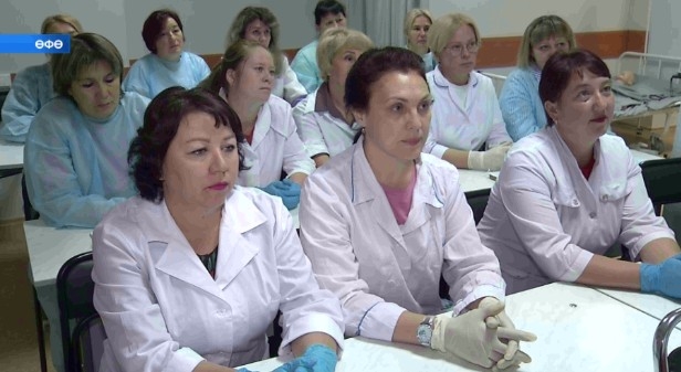 Өфөлә 60-тан ашыу кеше мөмкинлектәре сикләнгән ауырыуҙарҙы ҡарау буйынса уҡыуҙар үткән