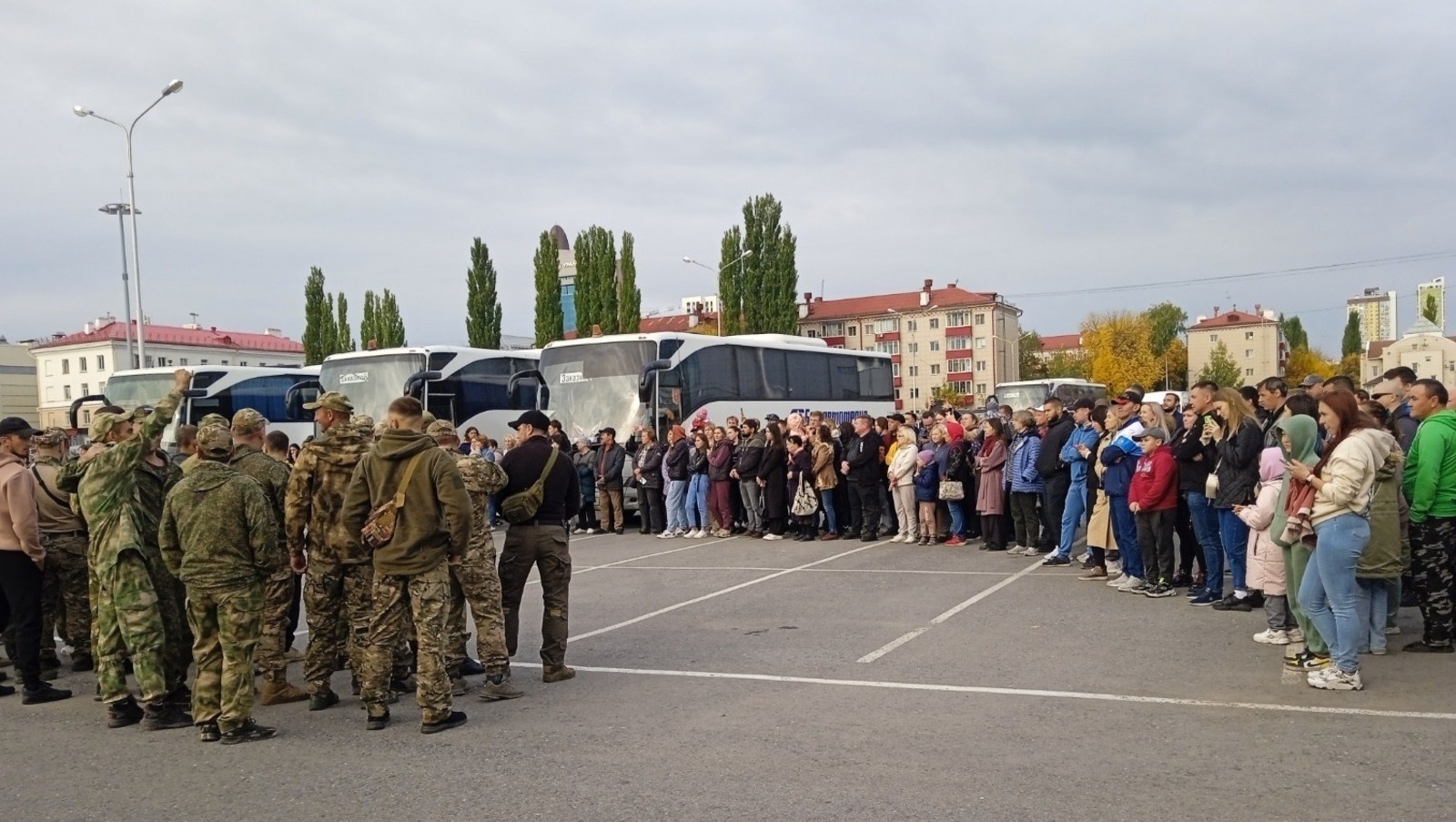 Башҡортостанда ялдан һуң яугирҙәрҙең тағы бер төркөмө оҙатылды