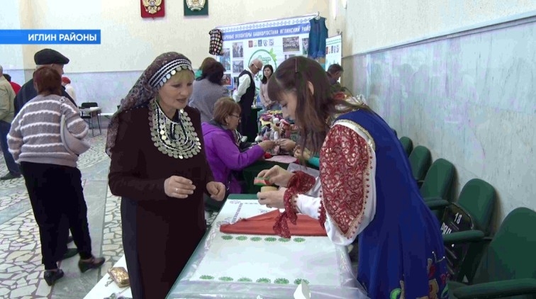 Иглин ауылы мәҙәниәт йортонда Өлкән йәштәгеләр көнөнә арналған байрам сараһы үтте