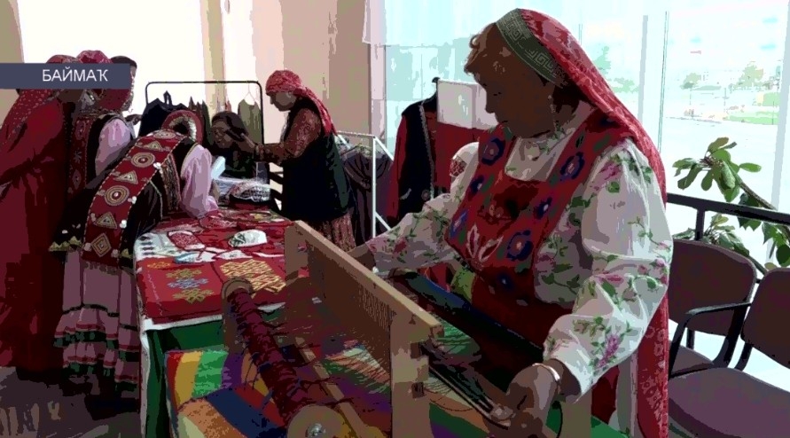 Баймаҡ халыҡ ижады үҙәгендә «Оҫталыҡтың юҡтыр сиктәре» исеме аҫтында семинар-практикум үтте
