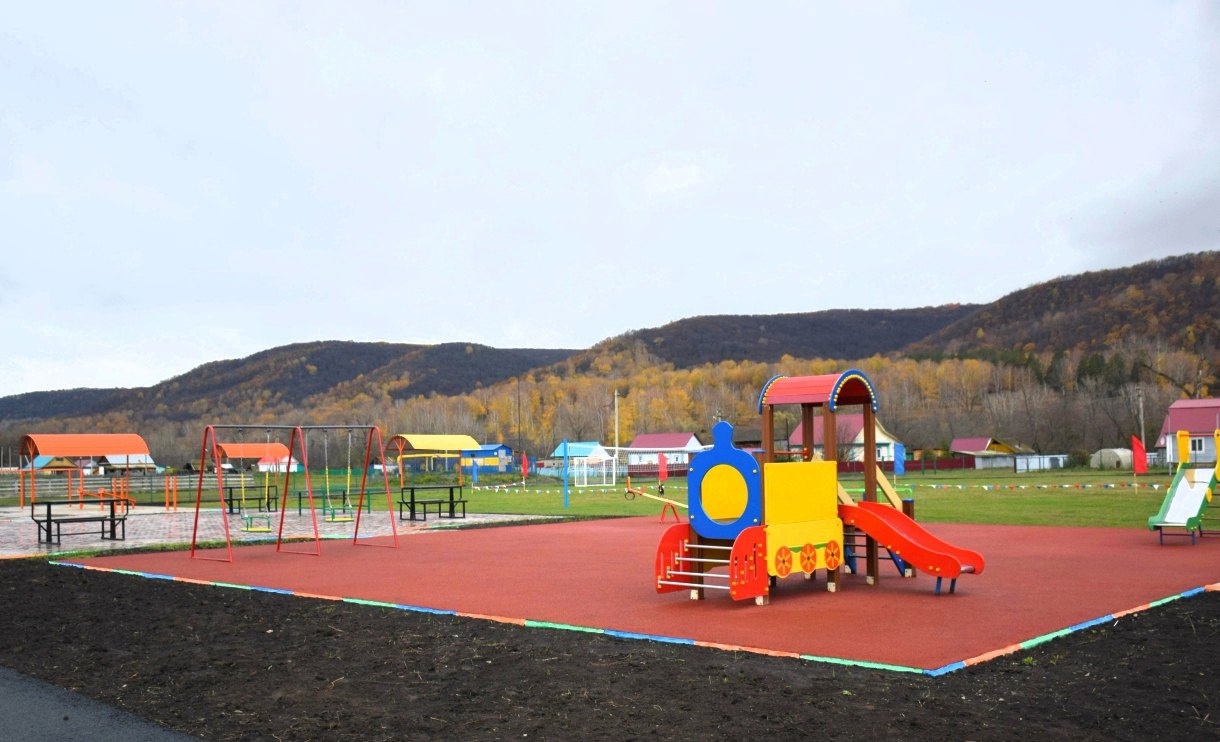 Күгәрсен районы Бикбулат ауылында спорт майҙансығы асылды