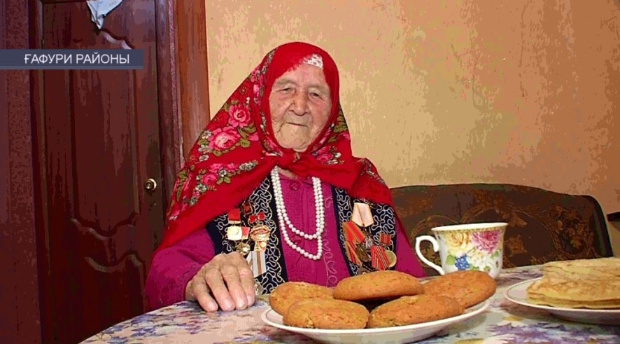 Ғафури районы Ерек ауылында йәшәүсе хеҙмәт ветераны 95 йәшлек юбилейын билдәләй