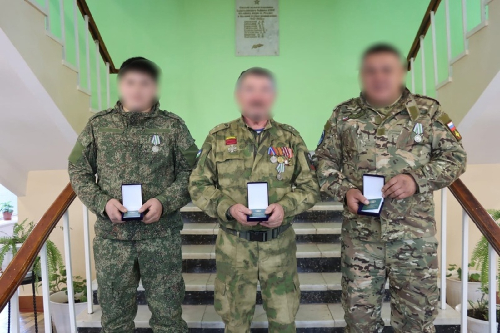 Хәйбуллала махсус хәрби операция яугирҙәренә Шайморатов миҙалы тапшырылды