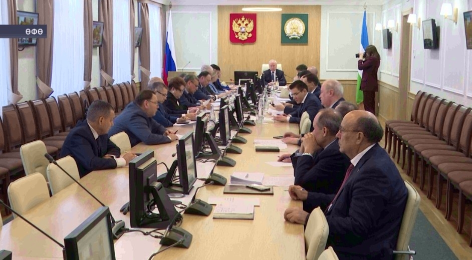 Дәүләт Йыйылышы - Ҡоролтай Президиумының ултырышында киләһе йылдарға бюджет ҡаралды