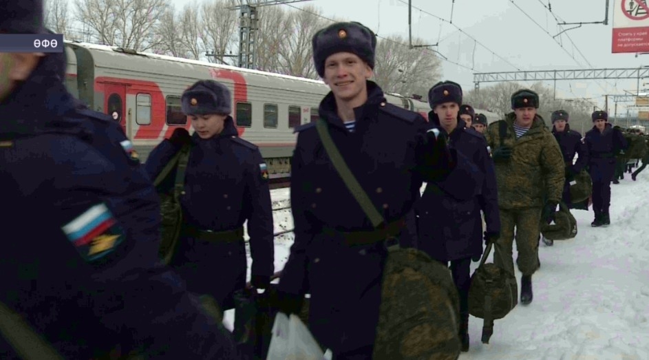 Башҡортостандан Ҡырым республикаһына 100-гә яҡын егет хәрби хеҙмәткә юлланды