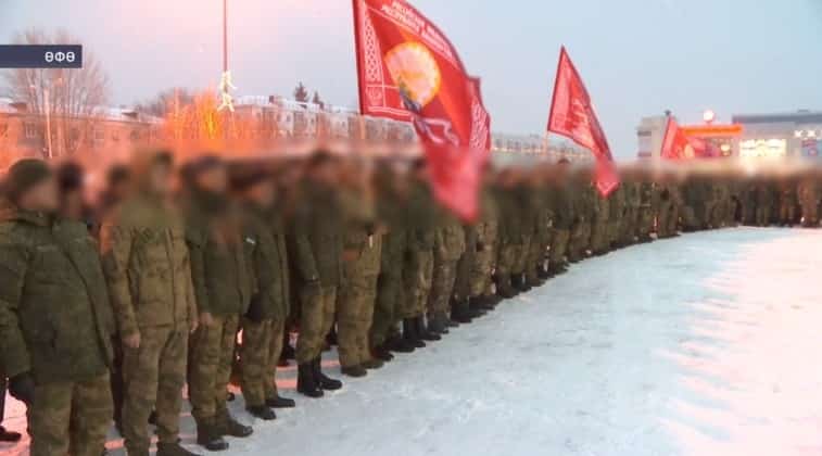 «Башҡортостан» полкы яугирҙары ҡыҫҡа ваҡытлы ялдан һуң махсус хәрби операция биләмәһенә юлланды