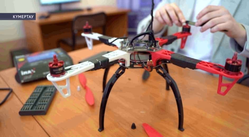 Күмертау студенттары пилотһыҙ осоу аппараттарын йыя