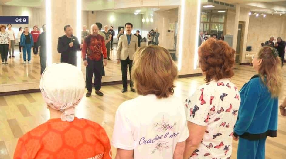 Бөгөн Өфөлә башҡорт оҙон ғүмерлеге программаһы сиктәрендә «Йондоҙ менән күнекмә» үтте