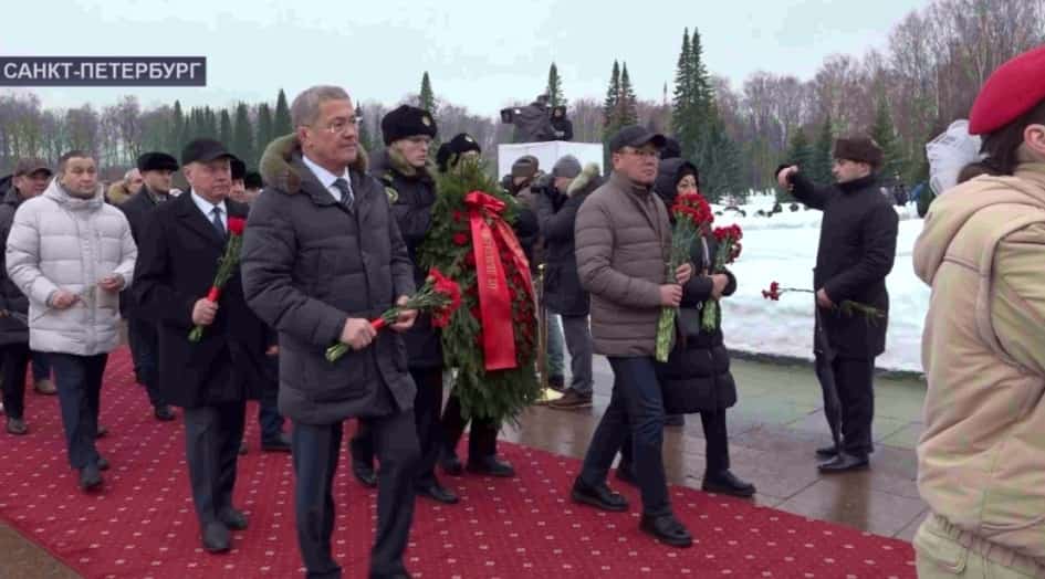 Радий Хәбиров Ленинград ҡамауын өҙөүҙең 80 йыллығына арналған сараларҙа ҡатнашты