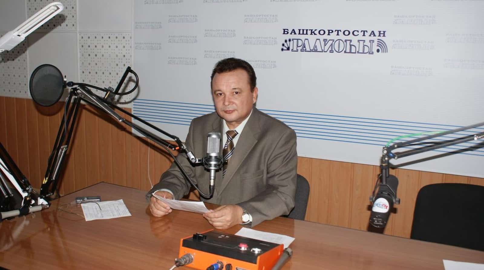 Өфөлә “Диктор тауышы” конкурсы еңеүселәрен бүләкләү тантанаһы үтә