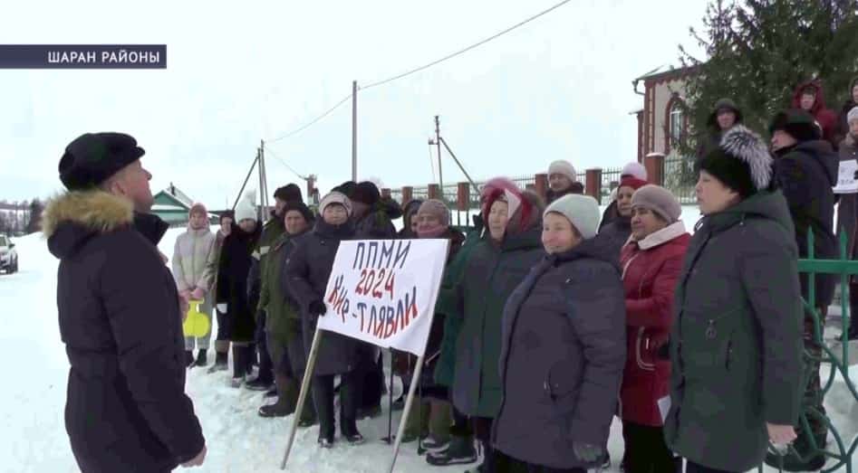 Шаран районының Ҡыр-Теләүле ауылы халҡы дәүләт программаһы ярҙамында ауыл шишмәһен төҙөкләндерә