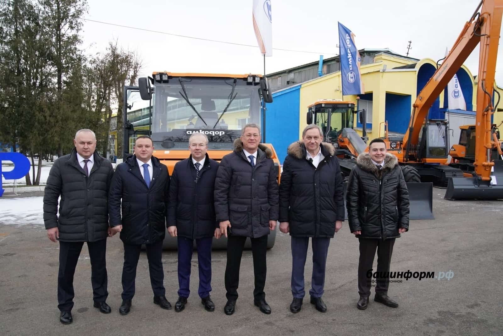 Бөгөн Республика Башлығы Радий Хәбиров Минскиҙа "Амкодор" компанияһында булды