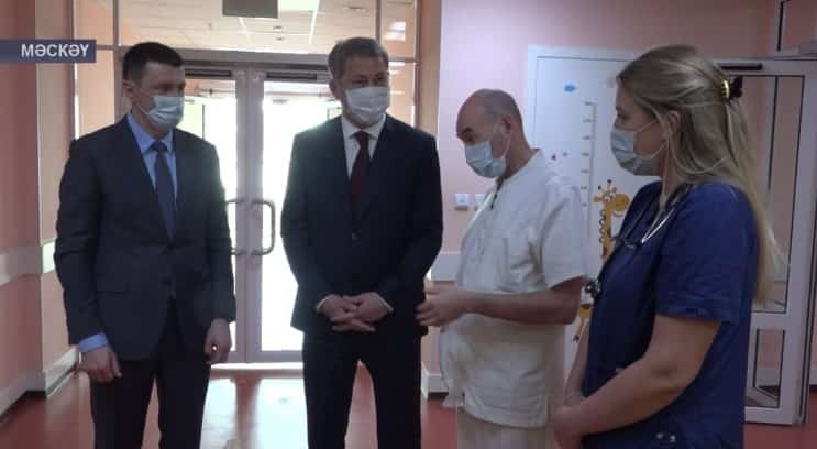 Радий Хәбиров Мәскәүҙә Сергей Готье менән осрашты