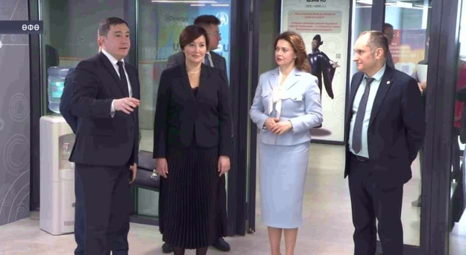 Өфөлә Светлана Чупшева Евразия фәнни-белем биреү үҙәге кампусы менән танышты