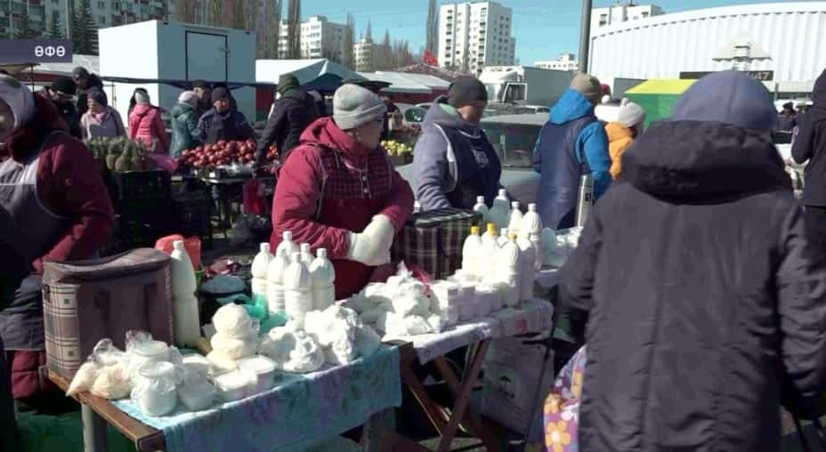 Өфөнөң Спорт һарайы алдында ауыл хужалығы йәрминкәһе уҙҙы