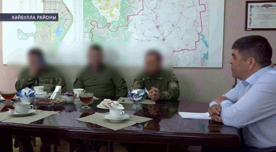 Хәйбулла районы хакимиәте башлығы ялға ҡайтҡан яугирҙар менән осрашты