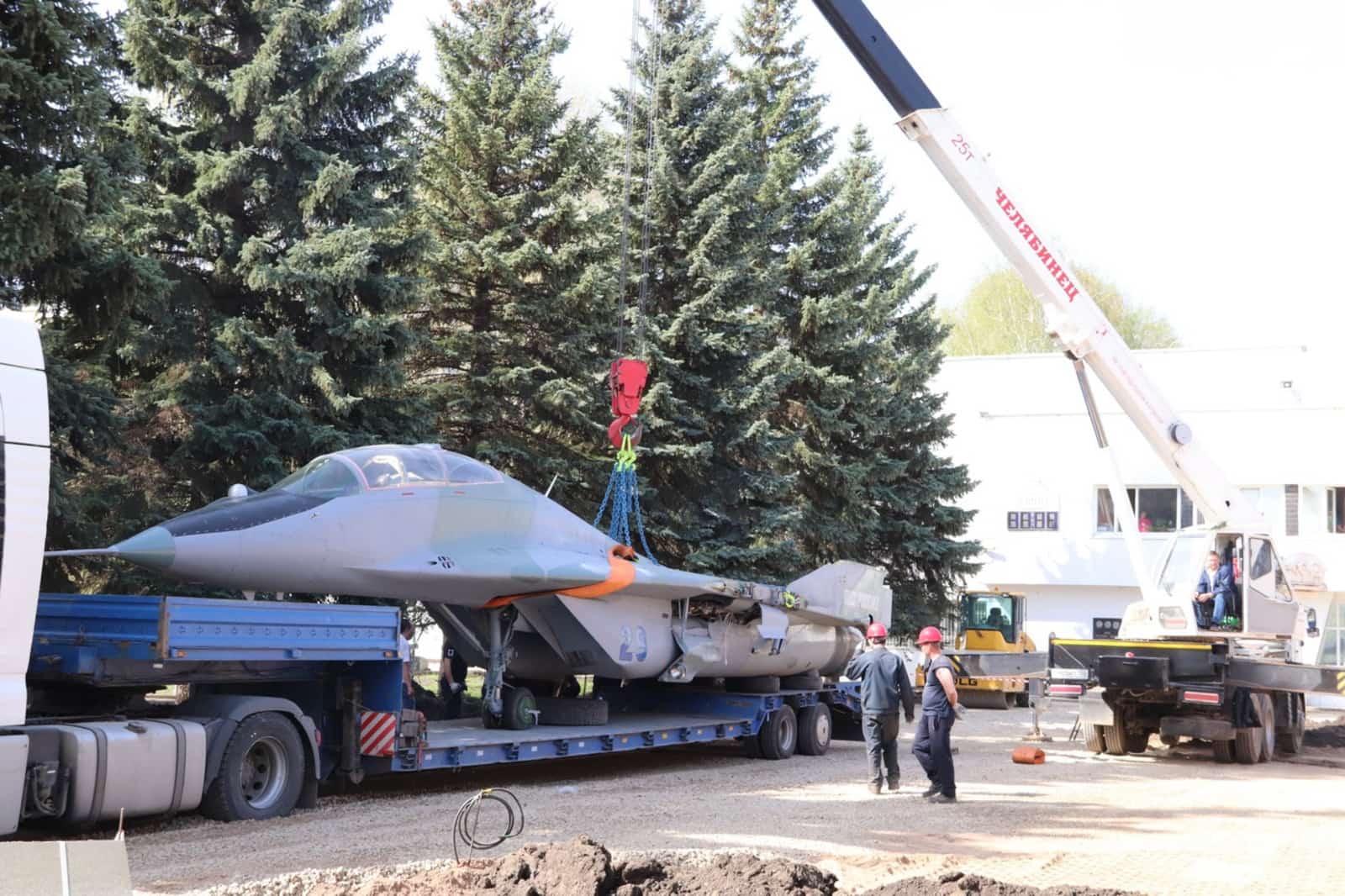Өфөлә тағы бер хәрби самолет урынлаштырыла