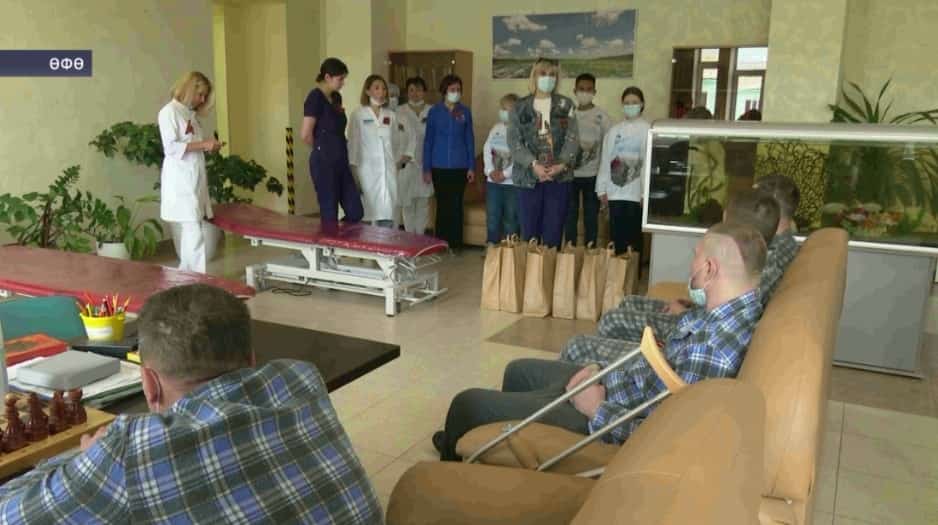 Өфөлә госпиталдә дауаланған махсус хәрби операцияла ҡатнашыусыларҙы ҡотланылар