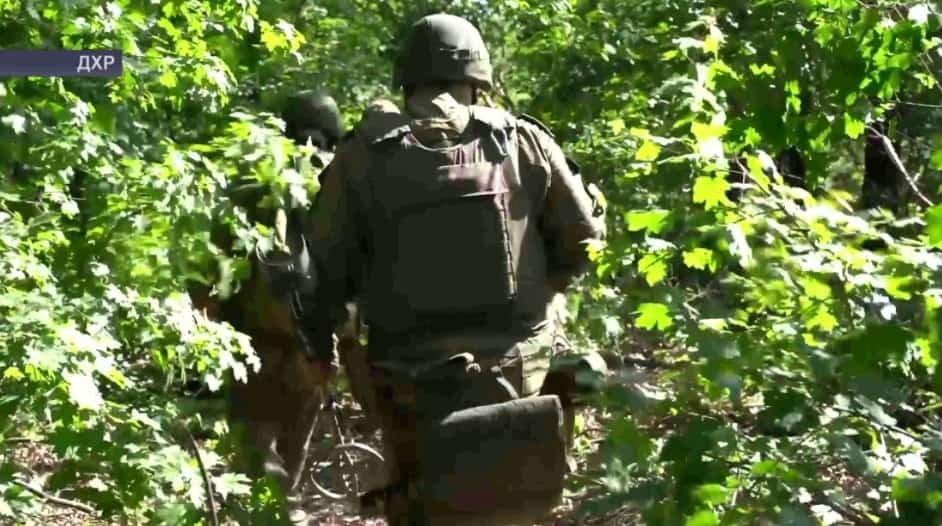 БЮТ хәбәрселәре махсус хәрби операция биләмәһендәге саперҙарҙың эшен күрһәтте
